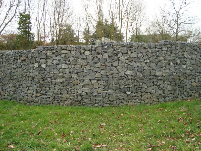 Gabions en pierre , Cholet 49 . Bocapaysage   | Gabions en pierre , Cholet 49 . Bocapaysage 
